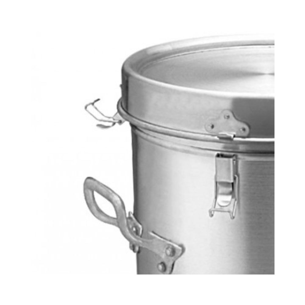 image_8a30d858-072f-4387-ab16-600bb5b6e172